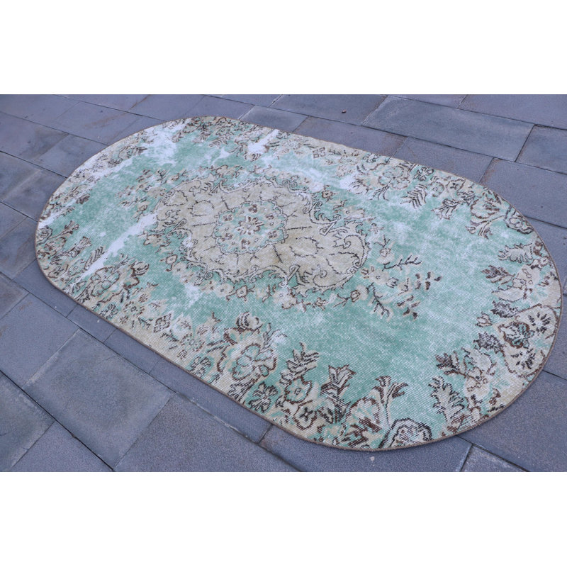 Tapis turc vert antique en laine tissé à la main, idéal pour décorer les salons et les salons