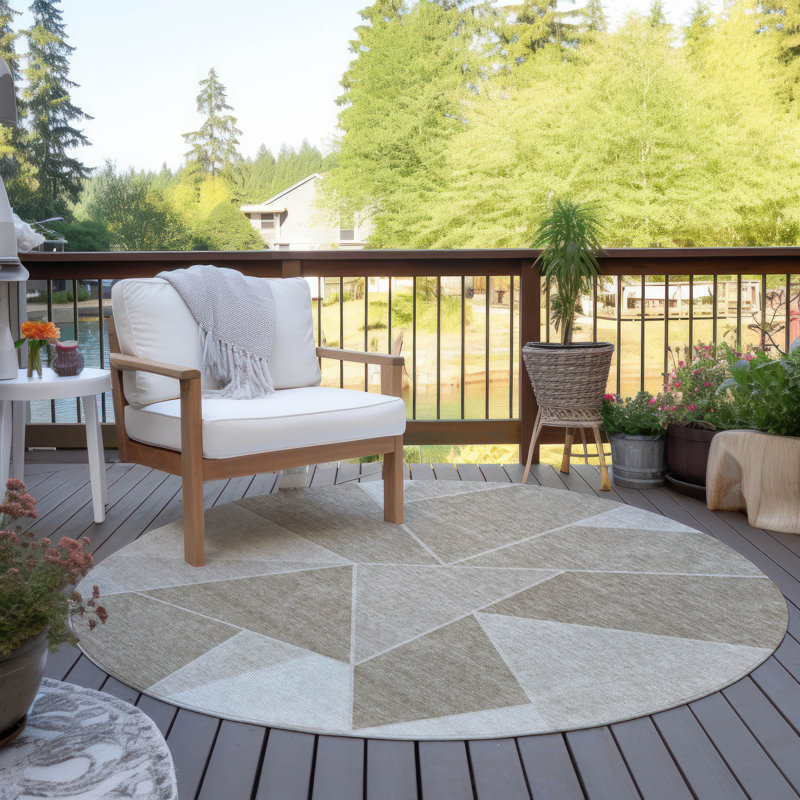 Geometric Indoor / Outdoor Rug, Round 8'
