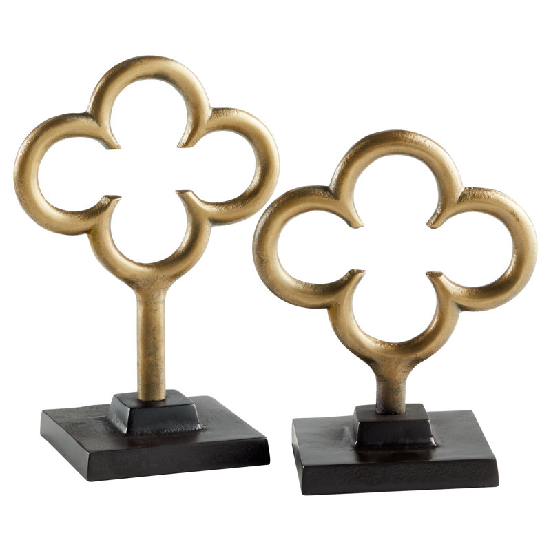 Folium Figurines & Sculptures, 8" H x 6.5" W x 4.5" D