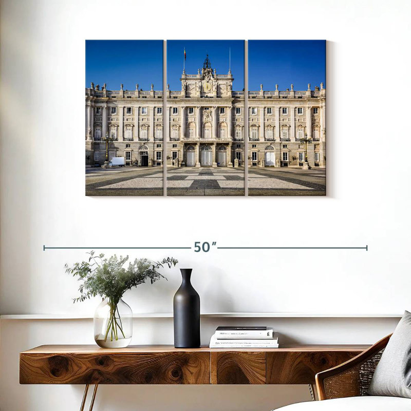 Palais royal de Madrid, H 24 po x l 38 po