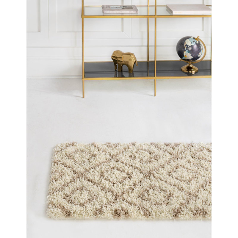 Annecorinne Geometric Indoor Rug, Runner 2' x 7'