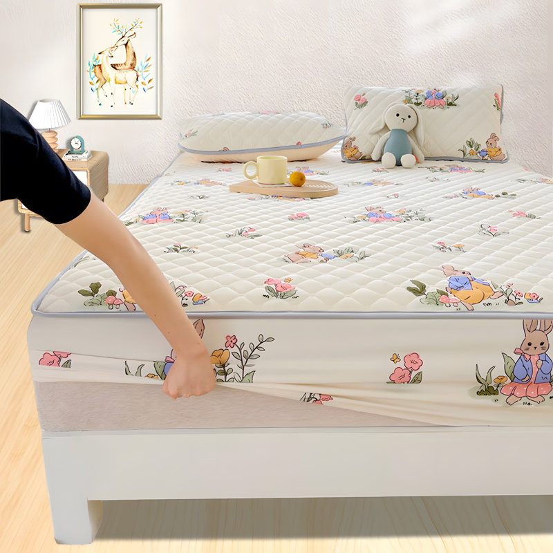 Rural Squirrel Fitted Sheet