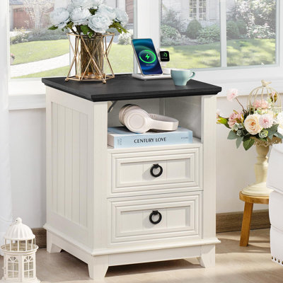 Table de chevet de style champêtre de 45,7 cm (18 pouces) avec station de recharge, 2 tiroirs, tablette ouverte et pieds en bois