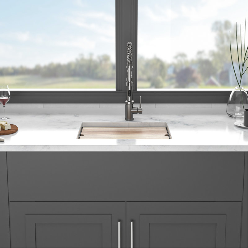 Évier de cuisine noir encastré de 21 po x 18 po, composite de quartz de qualité supérieure, épais et silencieux avec élimination des vibrations, surface dure non égratignée, coins arrondis pour un nettoyage facile,