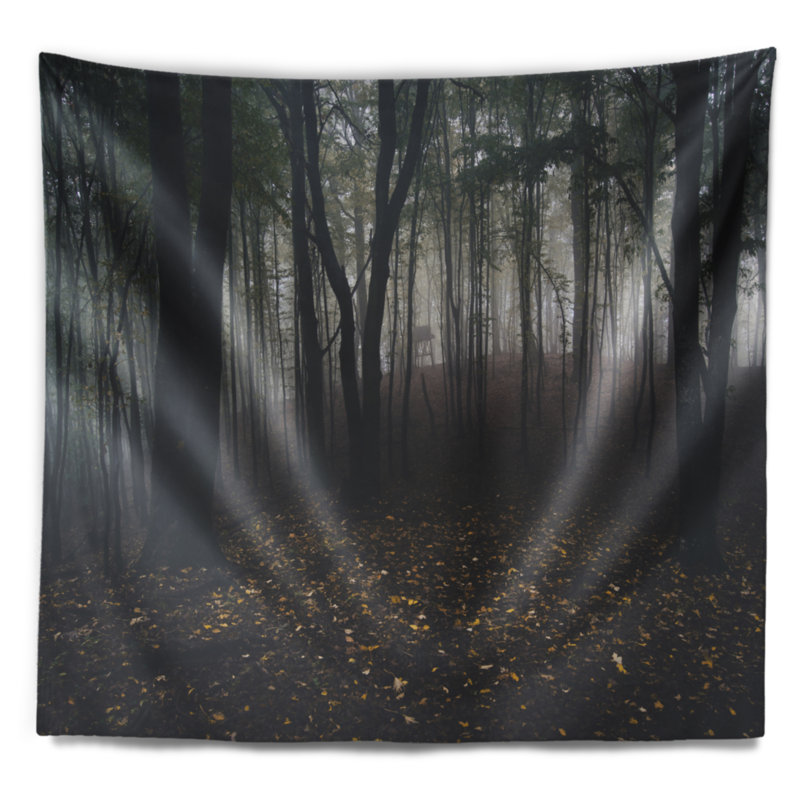Tapisserie forêt sauvage dark effrayant éclairé misty, H 32 po x l 39 po