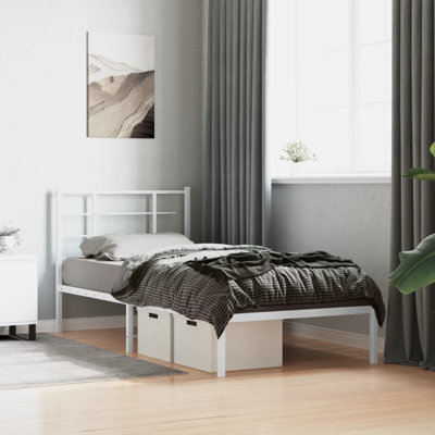 Burglinde Metal Bed
