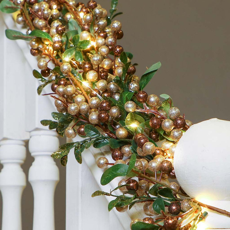 160cm Lighted Faux Mistletoe Garland with Lights