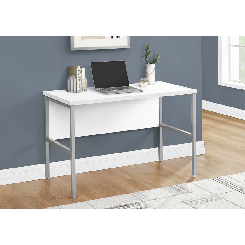 Bureau d'ordinateur moderne en stratifié blanc de 48 pouces avec pieds en métal argenté, idéal pour la maison et le bureau, durable et élégant