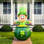 Leprechaun dans un chaudron gonflable
