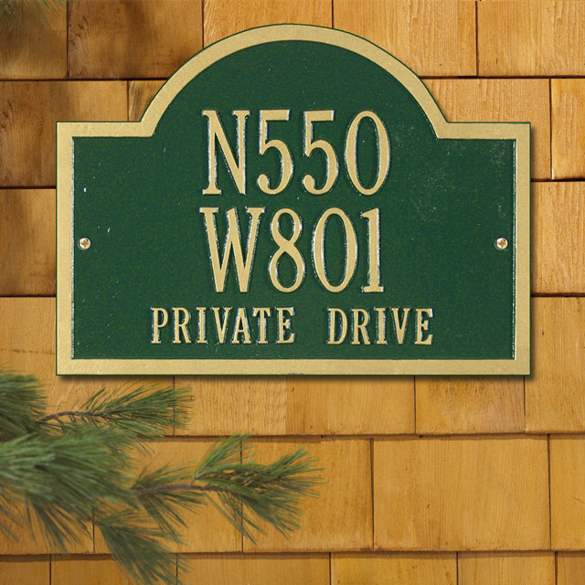 Wisconsin Special 3-Line Wall Address Plaque, Yes, Green and Gold