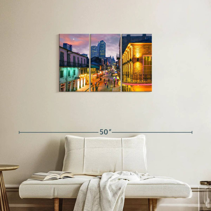 Nicci French Quarter Evening Glow, H 20 po x l 33 po