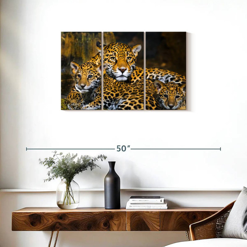 Bébé Jaguar, H 20 po x l 33 po