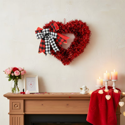 1 couronne de Saint-Valentin pour porte d'entrée, 15,7 pouces de guirlande en forme de cœur, décorations murales suspendues