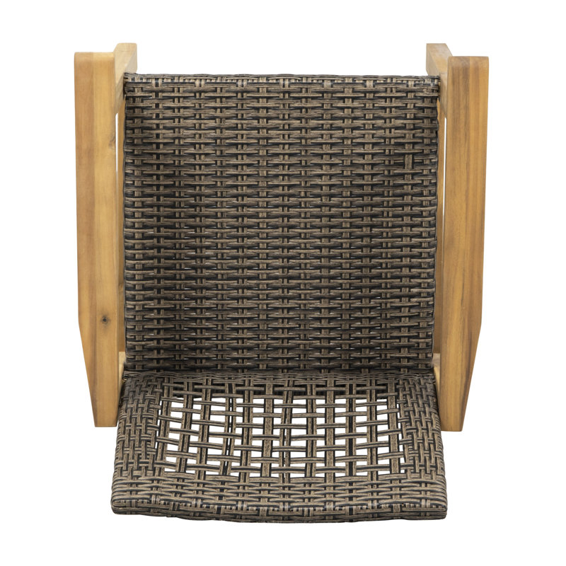 Ensemble de chaises de salle à manger en osier tissé à la main et en bois massif, parfait pour les rassemblements extérieurs et les sièges confortables