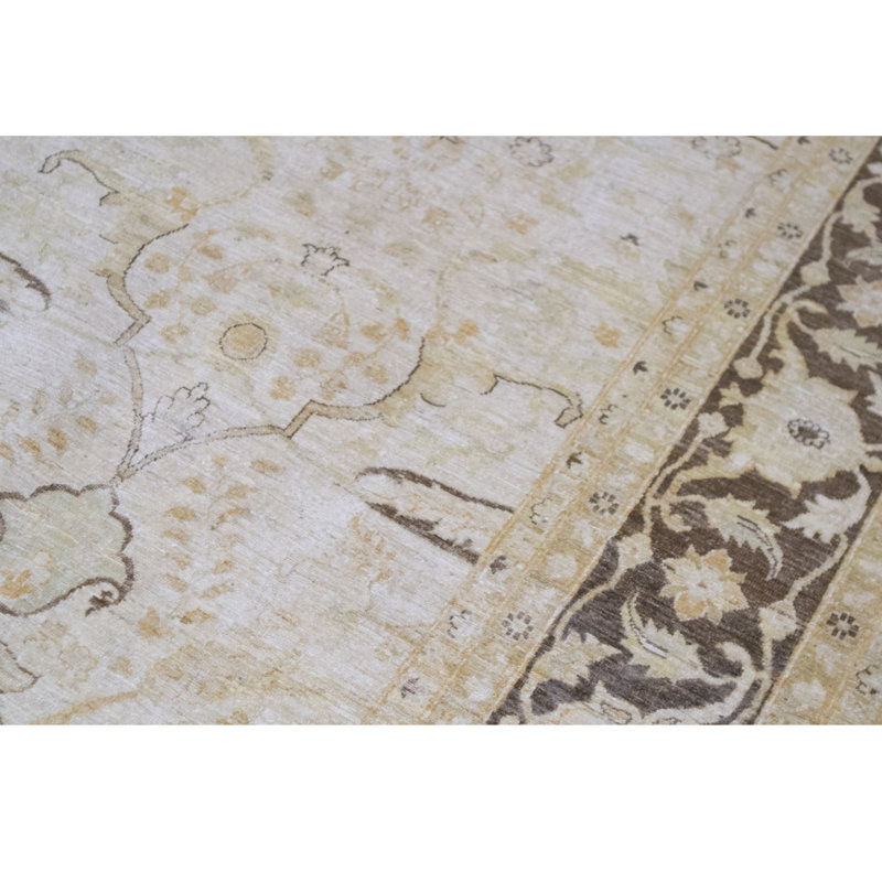 High-Quality Handwoven Rectangle Ivory/Brown Area Rug