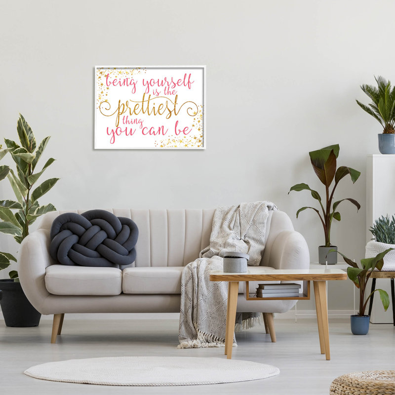 «Being Yourself is Prettiest expression» par Alli Rogosich - impression sur toile, H 24 po x l 30 po x P 1,5 po