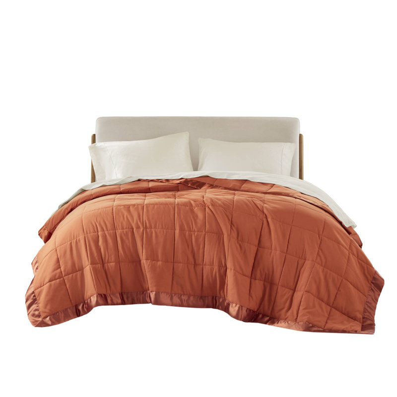 Couverture légère hypoallergénique et confortable avec bordure en satin pour la détente été / printemps