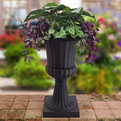 Pot de fleurs urne en plastique