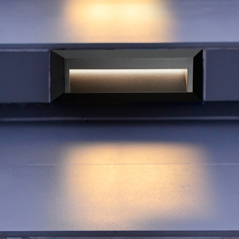 Amya 8cm H Integrated LED Outdoor Flush Mount