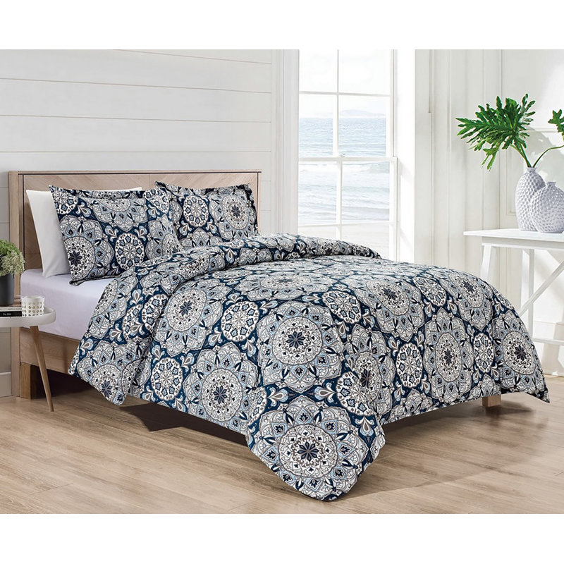 Bibb Home 4 pc Down Alternative Comforter Set, King Comforter + 2 King Shams