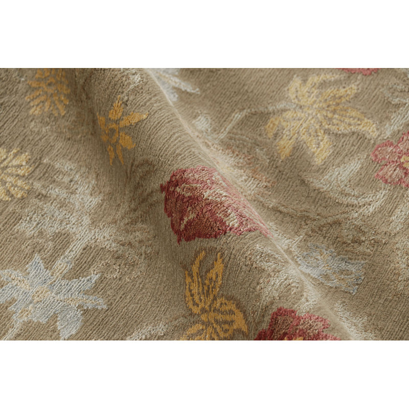 One-of-a-Kind No Hand Knotted Area Rug