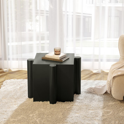 Table d'appoint modulaire à bords convexes, table d'extérieur à emboîtement MGO pour des aménagements personnalisés créatifs.