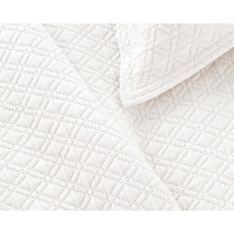 Diamond Matelasse Coverlet, White, King Coverlet