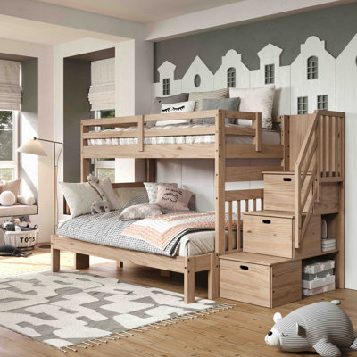 Ithaman T/F Staircase