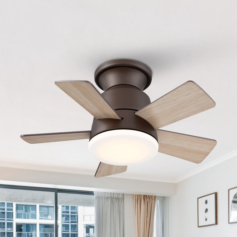 Ventilateur de plafond 24 po avec lumières DEL Tavontae, Chêne / beige