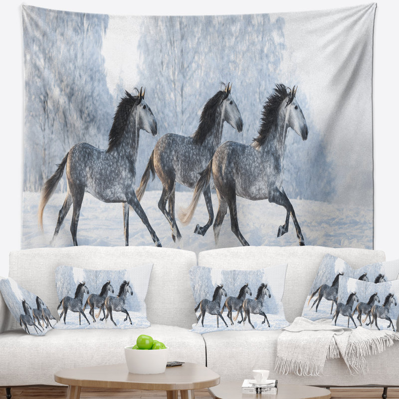 Tapisserie du troupeau de chevaux pour exécuter à l’échelle de la neige, H 32 po x l 39 po