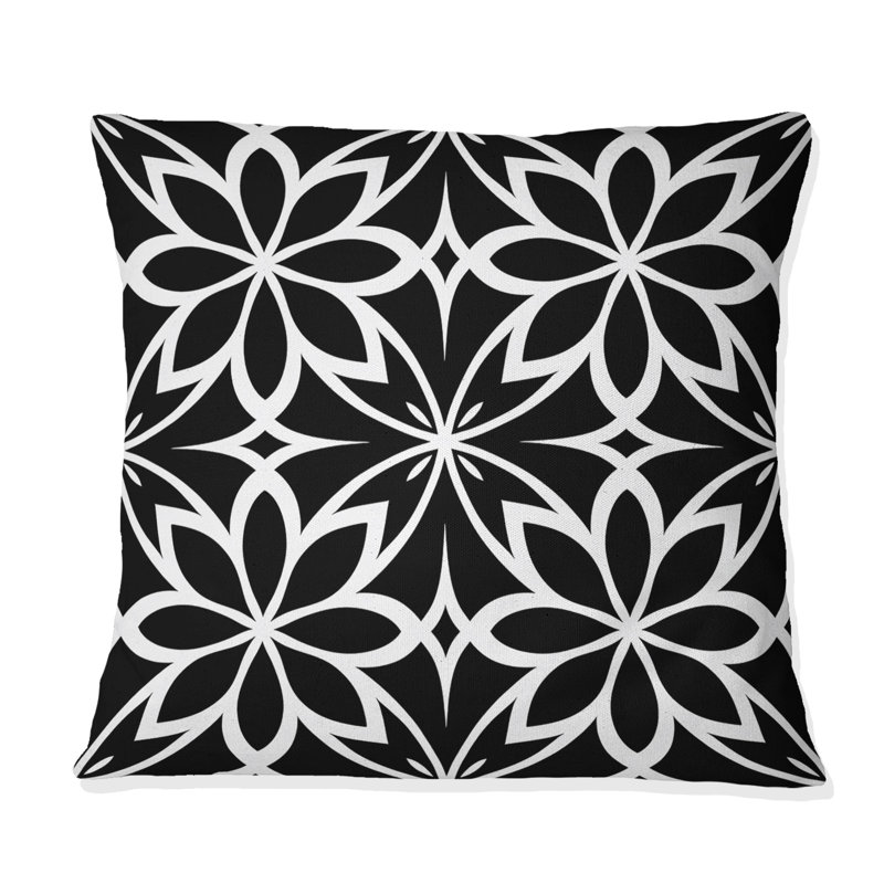 Coussin décoratif noir et blanc avec motif floral Blooms III, H 18 po x l 18 po