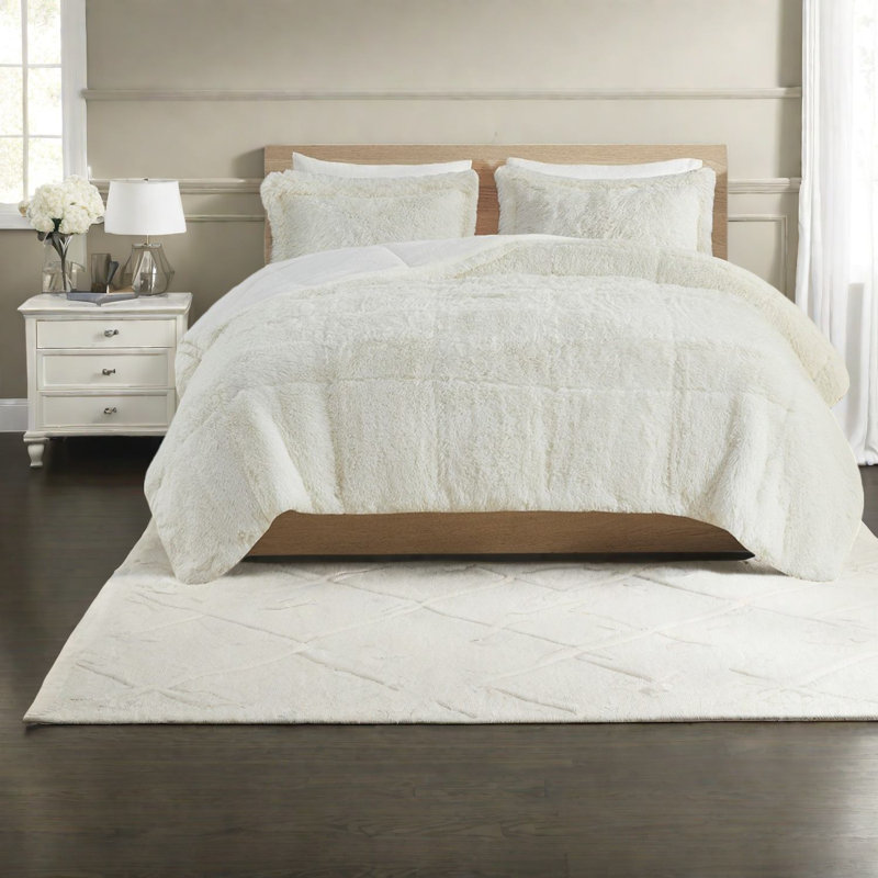 Luxurious Shaggy Bedding Sets, Polyester Comforter For Home