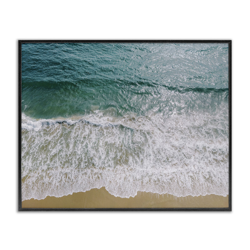 «Coastal Sea Waves», estampe numérique par Justine Milton, H 24 po x l 30 po, Giclée encadrée noir minuit