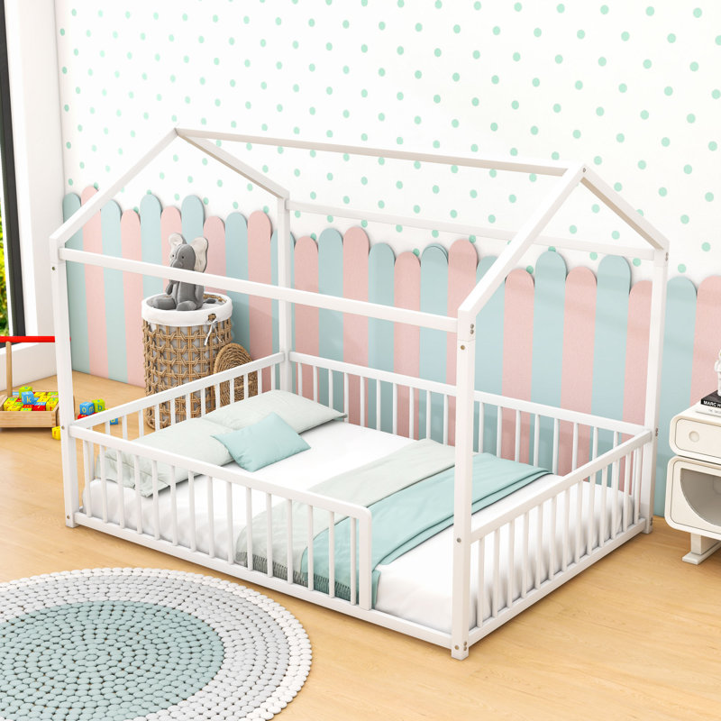 Metal Floor Bed Frame With Fence, Full, White