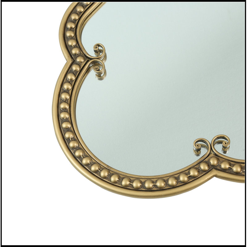 Scalloped Oval Parrett with Beaded Metal Frame