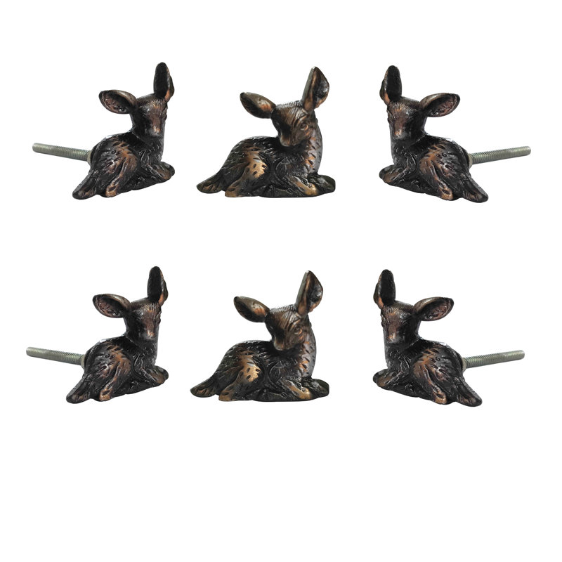 Briar 1.5" Length Deer Novelty Knob Multipack