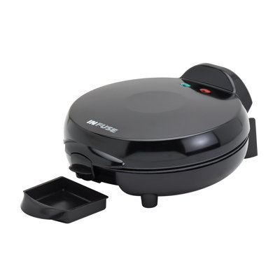 Infuse Latin 9-inch 6-Wedge Black Non-Stick Electric Quesadilla Maker with Lid Lock
