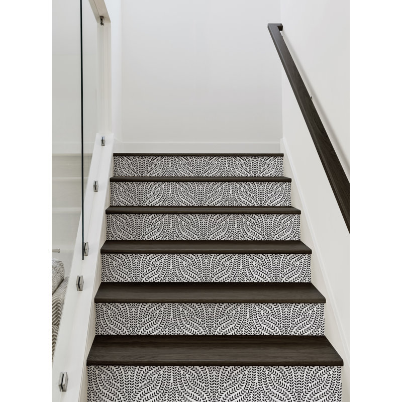 Plants & Flowers Non-Wall Damaging Accent, 7.5" H x 48" W