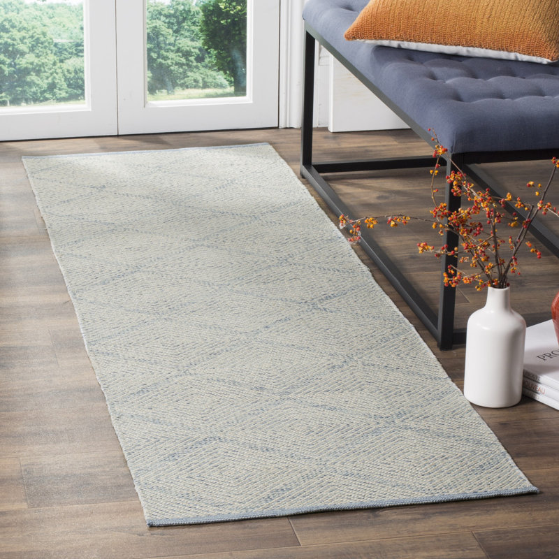 Bester Hand Woven Cotton Geometric Rug, Rectangle 2'3" x 5'