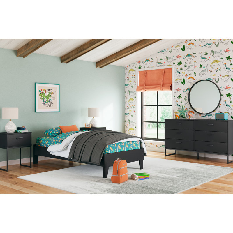 Gwendylon Platform Bed, Twin, Black