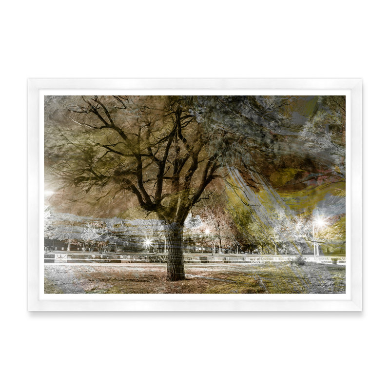 Parc en bronze, H 29 po x l 42 po x P 1,5 po, Cadre blanc
