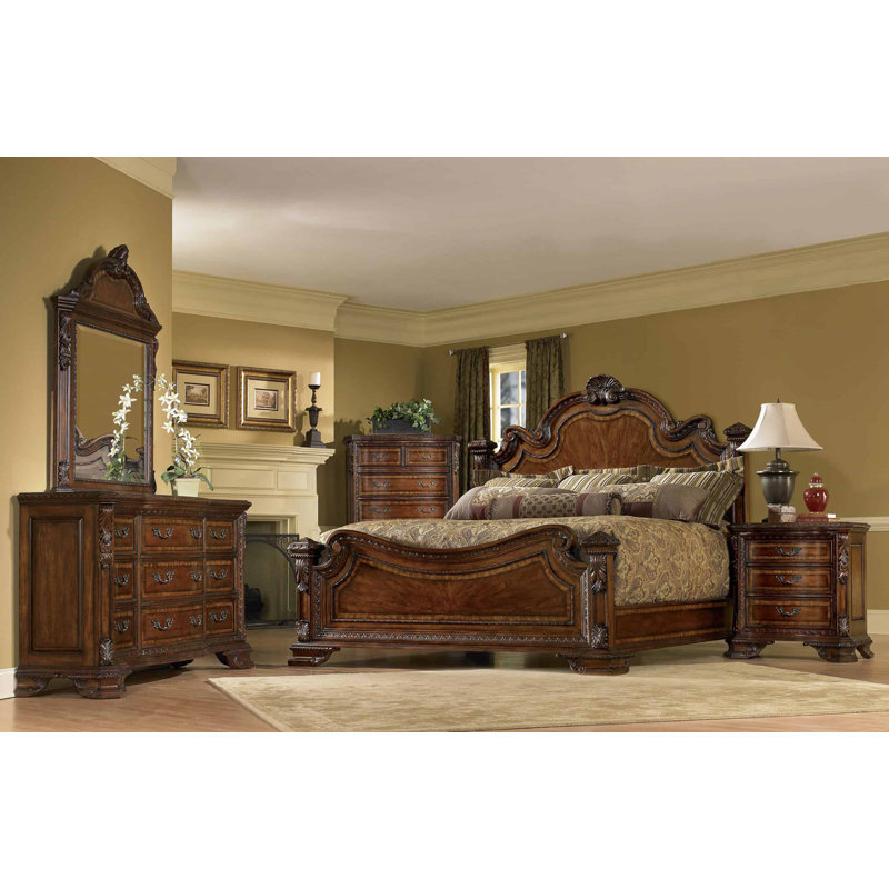 Traditional Brown Pine Wood Queen Poster Bed with Headboard
