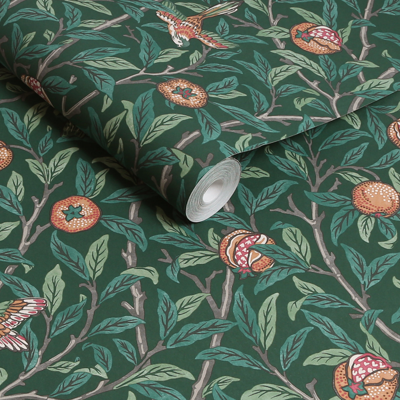 Nilda Floral Wallpaper, Deep Green