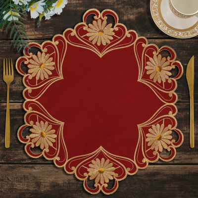 Decozen Gold Lace Red Doilies Set of 8 – Round Placemats for Dining Table Decor & Christmas Decoration