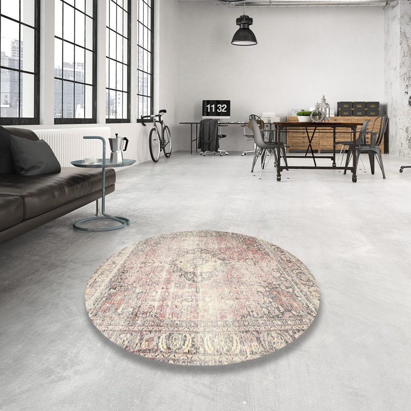 Chesterland Oriental Indoor Rug, Round 4'
