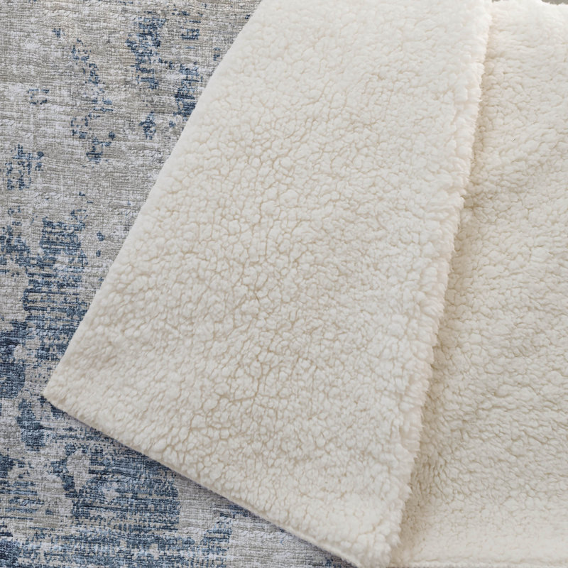Jeté en sherpa One Pixie Street Ivory 50 po x 70 po, ivoire, Bleu marine; beige; ivoire