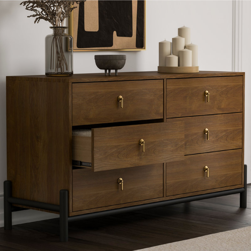 Commode en bois massif Lillemor
