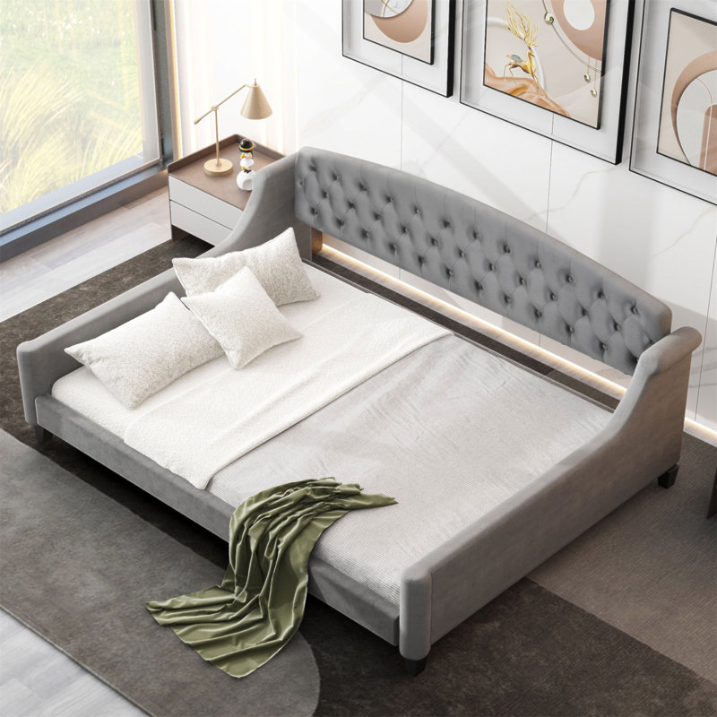 Lit de jour capitonné moderne de luxe, taille double pour une assise ou un lit élégant et confortable