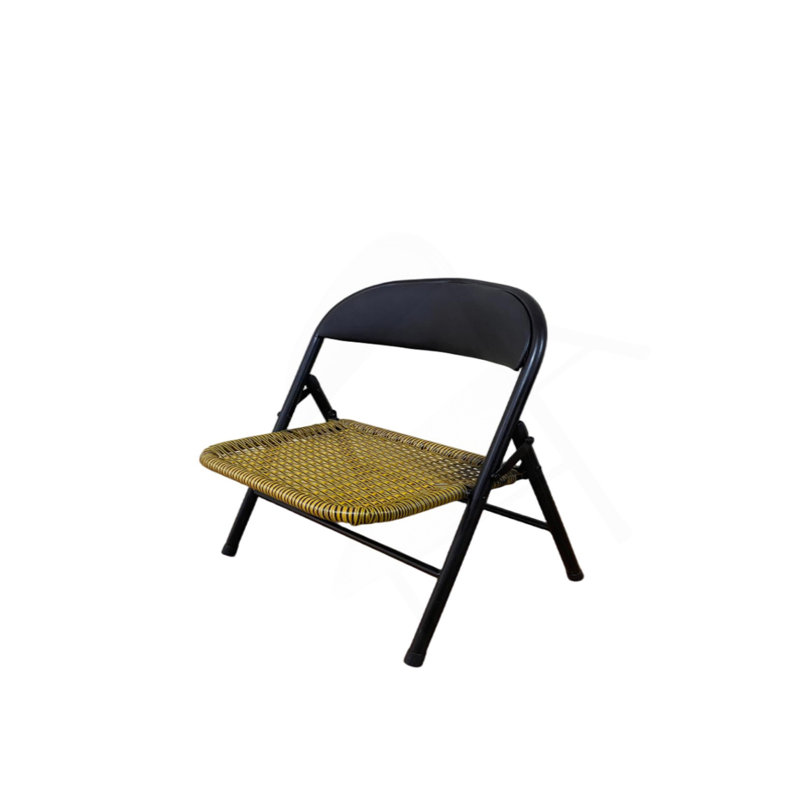 Ensemble de 4 chaises en rotin