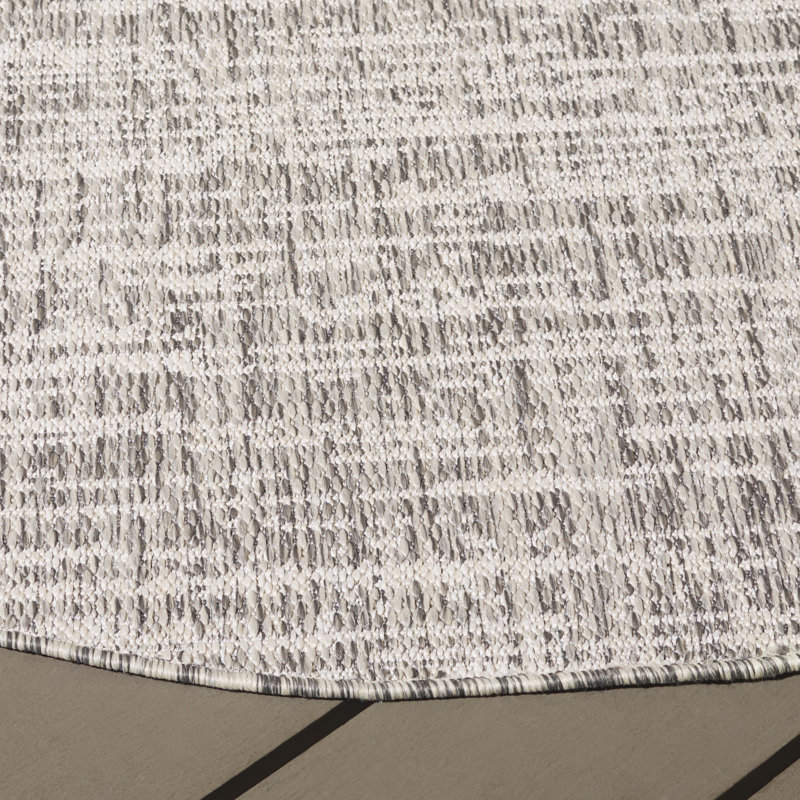 Chanita Performance Performance Abstract Rug, Round 6'7"